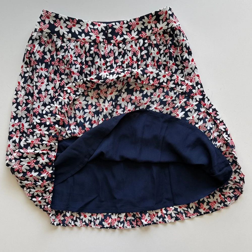 NWT Floral pleated mini skirt navy, red & white j.crew 2